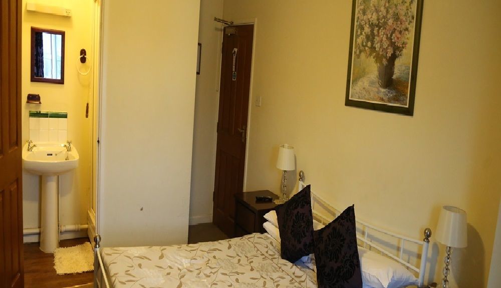 All Seasons Guest House Оксфорд Экстерьер фото