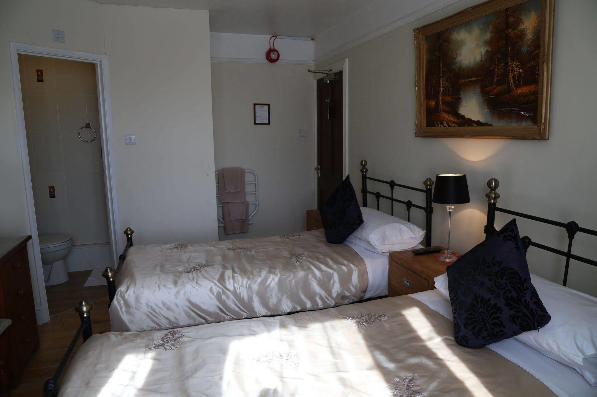 All Seasons Guest House Оксфорд Экстерьер фото