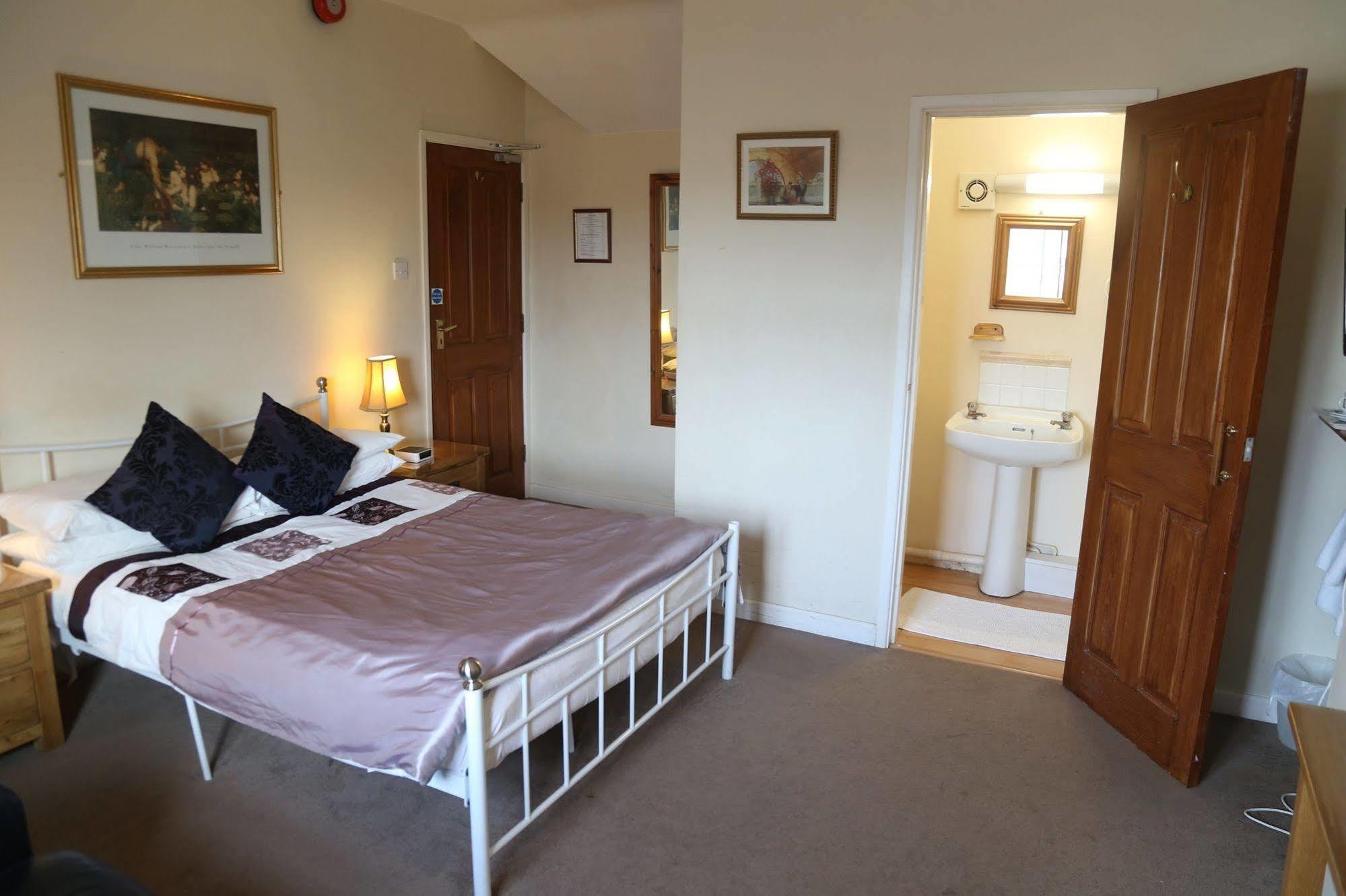 All Seasons Guest House Оксфорд Экстерьер фото